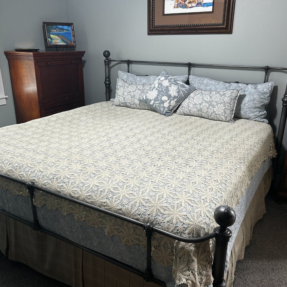 Antique Heirloom Hand-Crocheted Large Creme Bed Throw circa 1950's